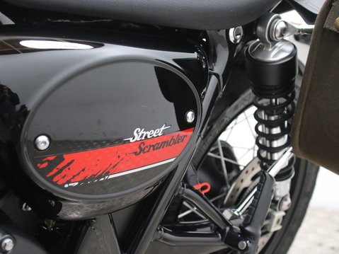 Triumph Street Scrambler STREET SCRAMBLER 28