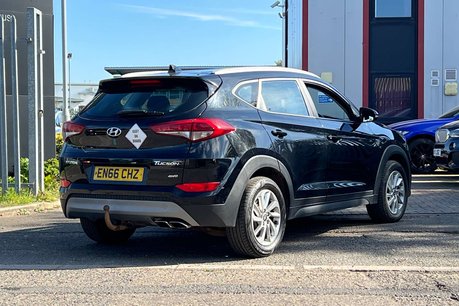 Hyundai TUCSON 2.0 CRDi SE Nav SUV 5dr Diesel Manual 4WD Euro 6 (136 ps) 16
