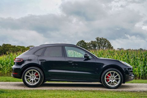 Porsche Macan TURBO PDK 3
