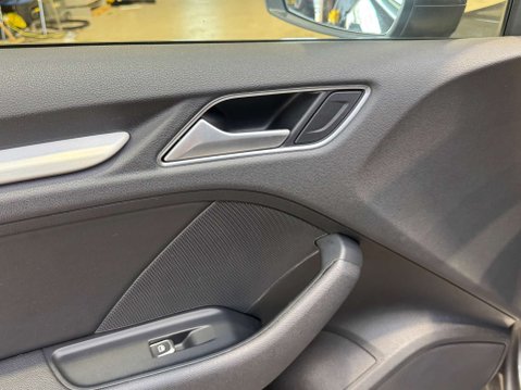 Audi A3 2.0 A3 Sportback S Line Nav TDI 5dr 75