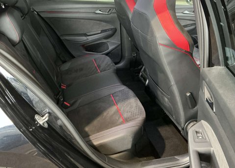 Volkswagen Golf 2.0 TSI GTI Clubsport Hatchback 5dr Petrol DSG Euro 6 (s/s) (300 ps) 10