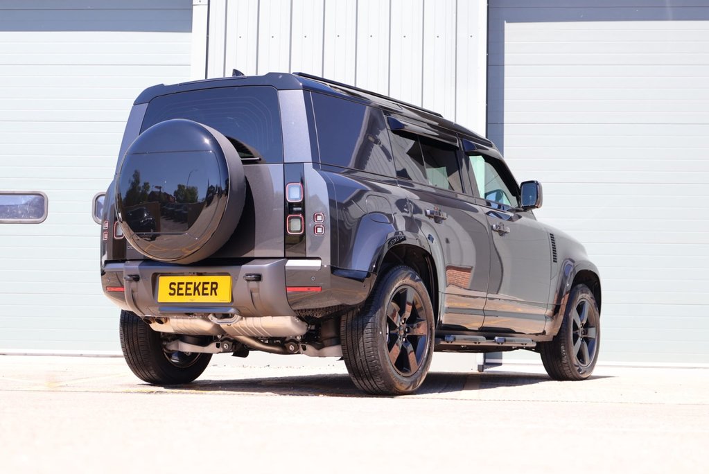 Land Rover Defender 110 BRAND NEW HARD TOP X-DYNAMIC HSE WITH A GENUINE REAR SEAT CONVERSION 4