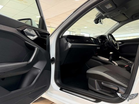 Audi A1 1.0 TFSI 30 Sport Sportback Euro 6 (s/s) 5dr 45