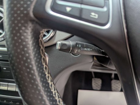 Mercedes-Benz GLA 1.6 GLA 200 Sport 5dr 73