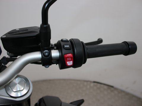 BMW F900R F 900 R 21