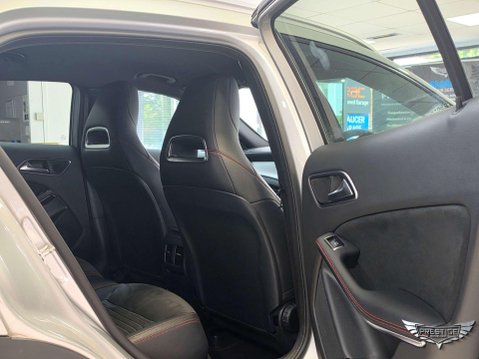 Mercedes-Benz GLA 2.0 GLA250 AMG Line (Executive) 7G-DCT 4MATIC Euro 6 (s/s) 5dr 44