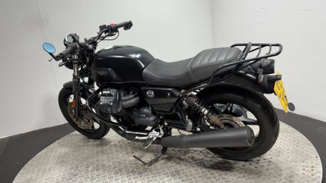 Moto Guzzi V7 853 STONE 2022 PROJECT BIKE SPARES OR REPAIR RETRO ROADSTER 6