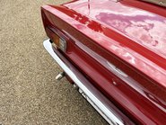 Aston Martin V8 VOLANTE 36