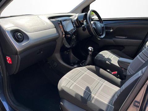 Peugeot 108 1.2 PureTech Allure 5dr 2