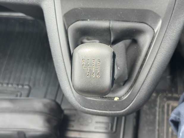 Toyota Proace LWB L2H1 Low Roof (Category N) Icon 310 Air Con Nav Sensors EURO 6 35