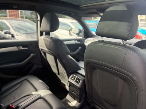 Audi Q5 2.0 TDI S line SUV 5dr Diesel S Tronic quattro Euro 5 (s/s) (177 ps) 15
