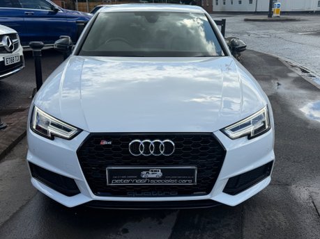 Audi A4 TFSI S4 QUATTRO 4
