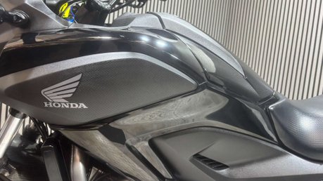 Honda NC700 2012 DCT ONLY 19K AUTOMATIC NEW MOT A2 POSSIBLE AUTO 700CC 30