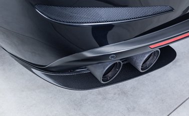 Ferrari GTC4 Lusso V12 39