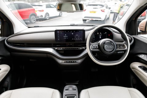 Fiat 500e LA PRIMA 3