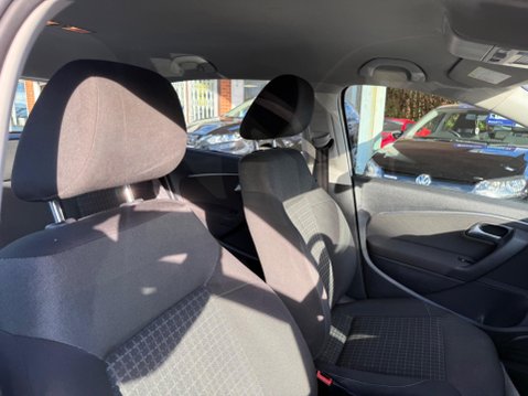 Volkswagen Polo 1.2 TSI BlueMotion Tech SE Euro 6 (s/s) 5dr 21