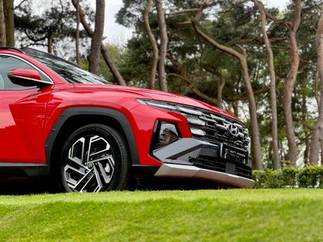 Hyundai TUCSON T-GDI ULTIMATE 18