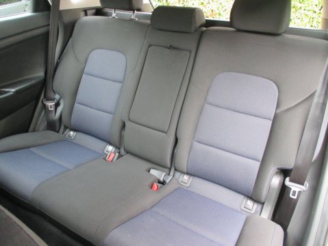 Hyundai TUCSON 2.0 CRDi SE Nav 4WD Euro 6 5dr 26