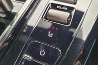 Aston Martin Vantage V8 54