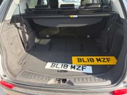 Land Rover Discovery Sport 2.0 Discovery Sport Black HSE SD4 Auto 4WD 5dr 13
