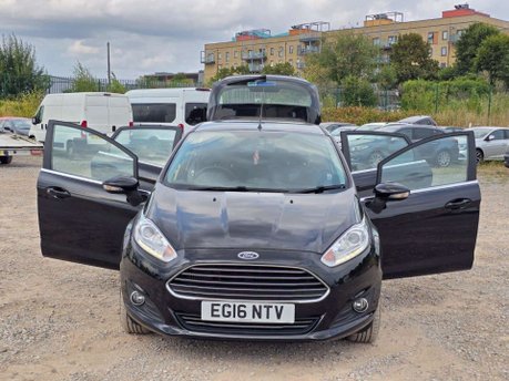 Ford Fiesta 1.0T EcoBoost Zetec Powershift Euro 6 5dr 8
