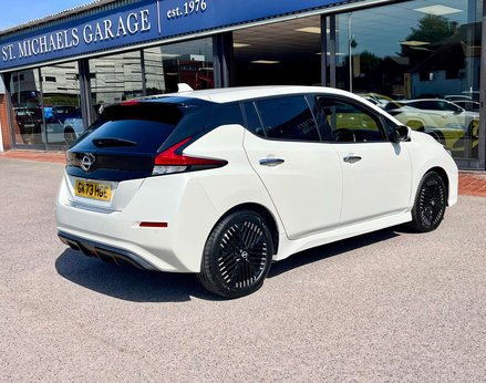 Nissan LEAF Leaf Tekna Electric 110kw, 39kwh (Automatic) 8