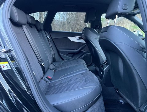Audi A4 2.0 A4 S Line 35 TDI MHEV Semi-Auto 5dr 43