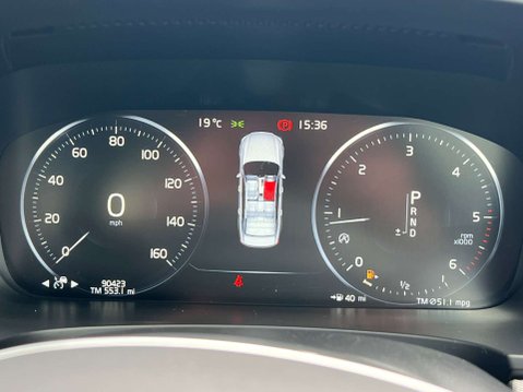 Volvo S90 2.0 S90 R-Design D4 Automatic 4dr - NATIONAL DELIVERY* 39
