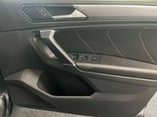 Volkswagen Tiguan 2.0 Tiguan R-Line TSi BlueMotion Technology 4Motion DSG 4WD 5dr 10