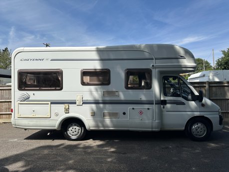 Auto-Trail Cheyenne 632 SE 4 BERTH FIAT DUCATO 2.8 TD LWB CHASSIS 6