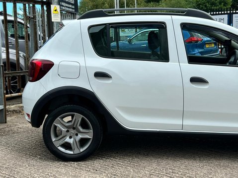 Dacia Sandero Stepway LAUREATE DCI 13