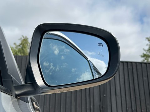 Suzuki Vitara SZ-T 22