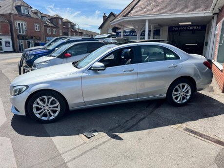 Mercedes-Benz C Class C 220 D 4MATIC SPORT PREMIUM 4