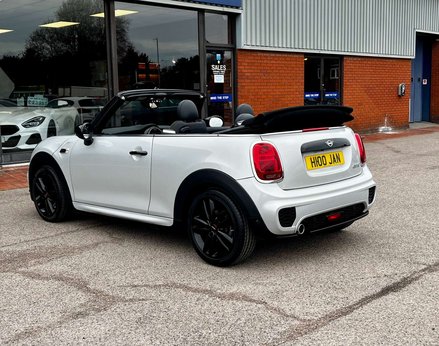 Mini Convertible 1.5 Cooper Sport Auto 2dr 11
