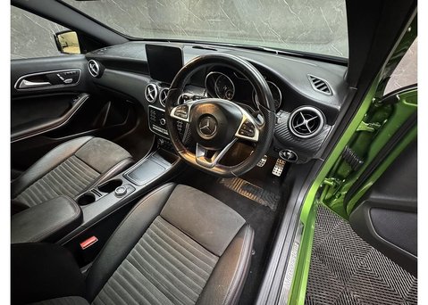 Mercedes-Benz A Class 1.5 A180d AMG Line (Premium Plus) Hatchback 5dr Diesel 7G-DCT Euro 6 (s/s) 35