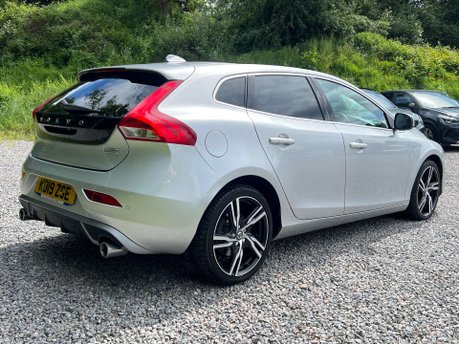 Volvo V40 2.0 V40 R-Design Edition D2 Auto 5dr 5
