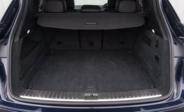 Porsche Cayenne S 31