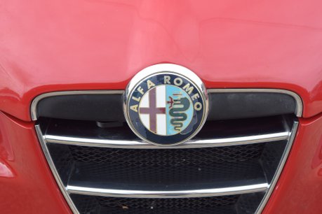 Alfa Romeo Spider 2.2 JTS 6