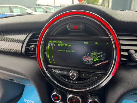 Mini Hatch COOPER S 51
