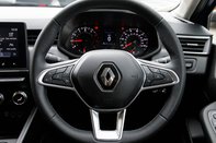 Renault Clio ICONIC TCE 20