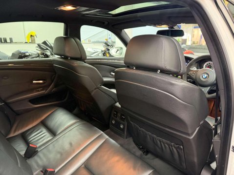 BMW M5 5.0 V10 Saloon 4dr Petrol SMG Euro 4 (507 ps) 58