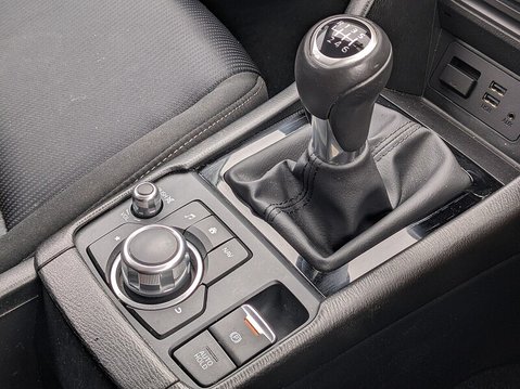Mazda CX-3 SE NAV PLUS 24