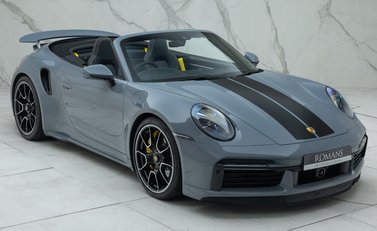 Porsche 911 Turbo S CABRIOLET (992) 14