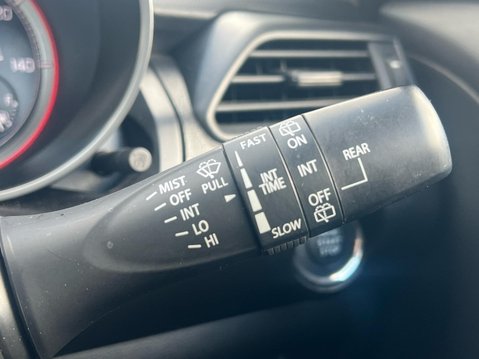 Suzuki Swift SZ5 DUALJET ALLGRIP MHEV 43