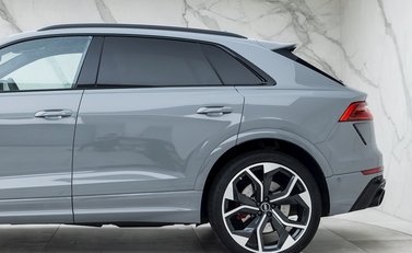 Audi RS Q8 Vorsprung 25