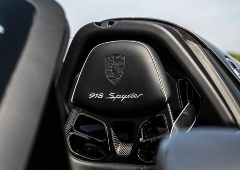 Porsche 918 Spyder 