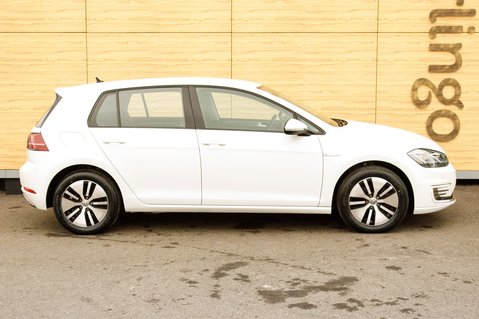 Volkswagen Golf E-GOLF 13