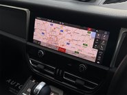 Porsche Macan GTS PDK 67