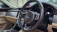Jaguar XF 2.0d Portfolio Saloon 4dr Diesel Auto Euro 6 (s/s) (163 ps) 57