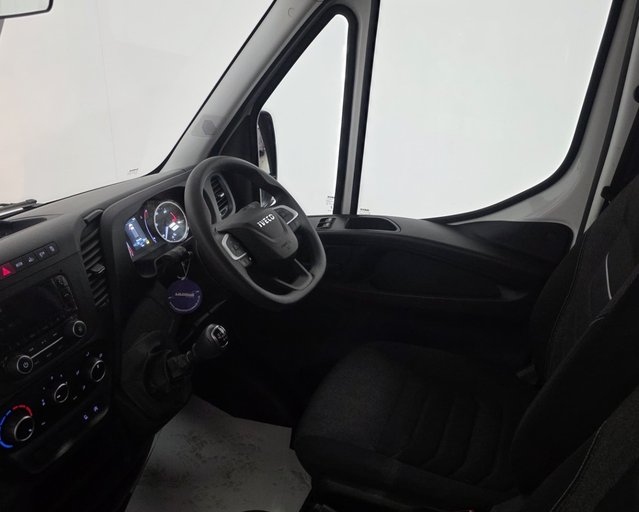 Iveco Daily DAILY 35C14 DIESEL 2.3 Business Tipper 3450 WB 